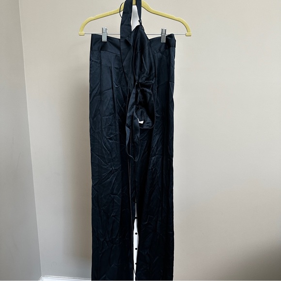 THE SEI
Slant Silk Bralette and pants set size 0 - Picture 5 of 9